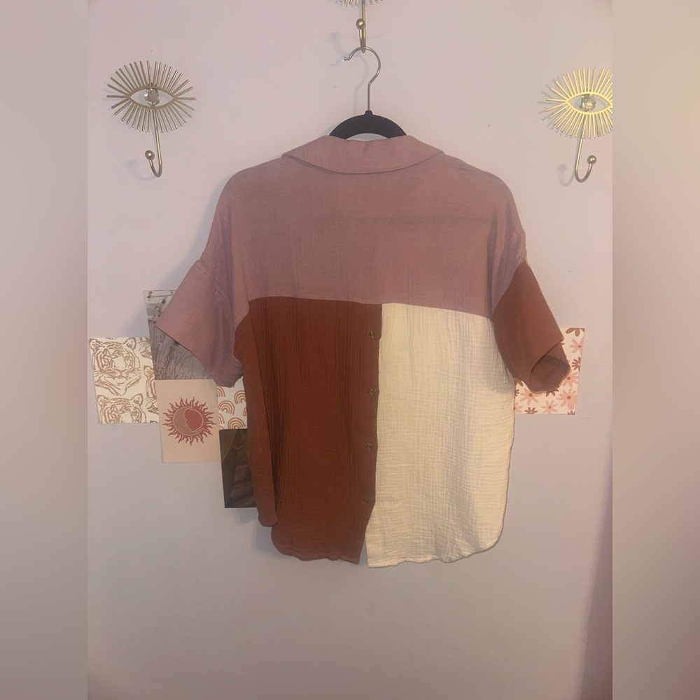 Entro Collared Colorblock Top - image 5
